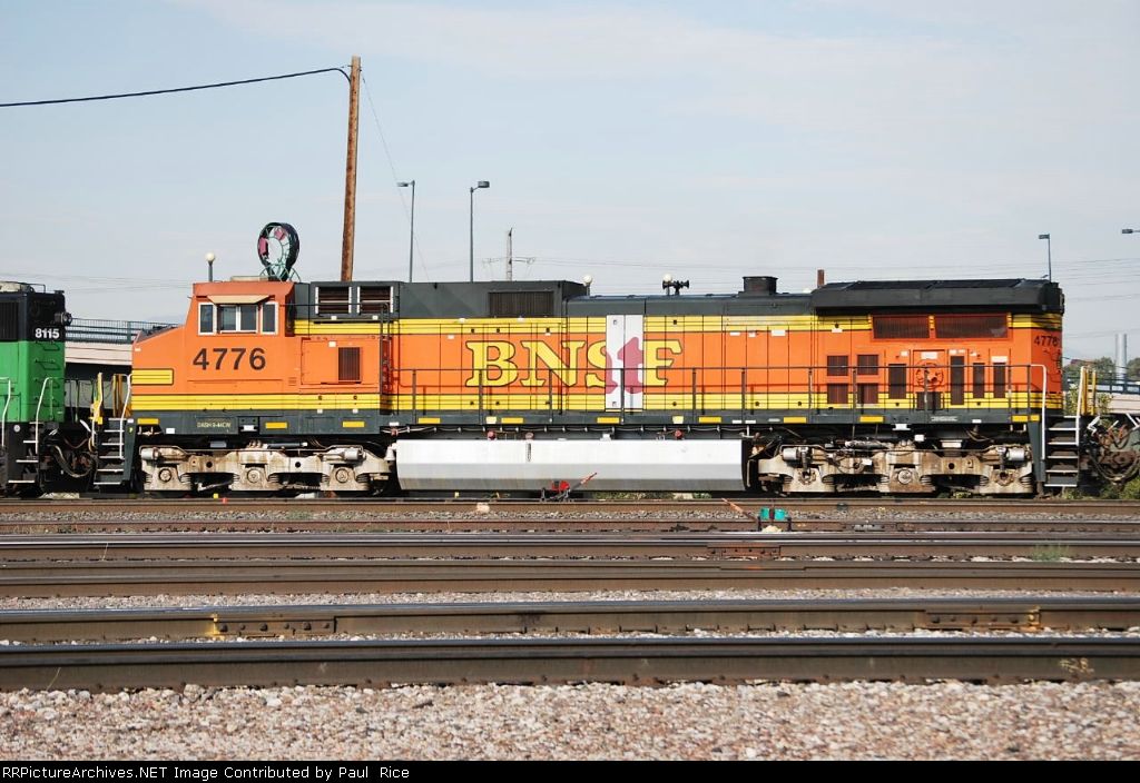 BNSF 4776